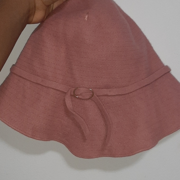 Bucket hat - Picture 1 of 1